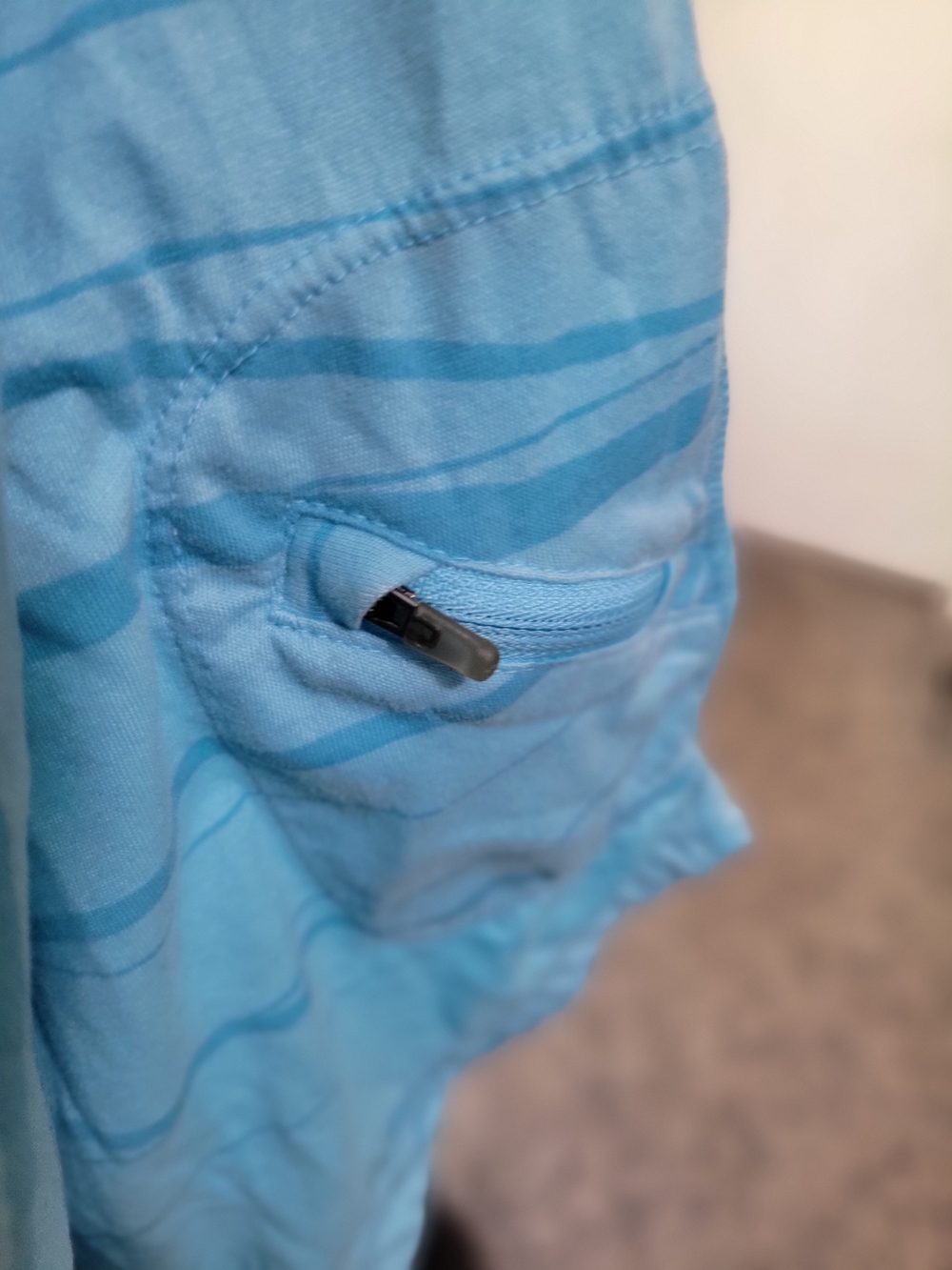 Nike Aqua Blue Striped Half-Zip Hoodie - Picture 7 of 9